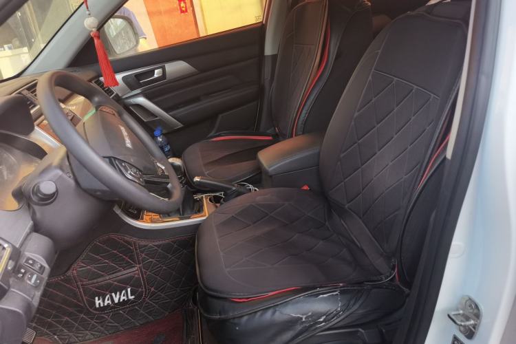 Used Haval H2 2017 Red-Label 1.5T Manual Two-Wheel Drive Comfort Model Left Front Seat