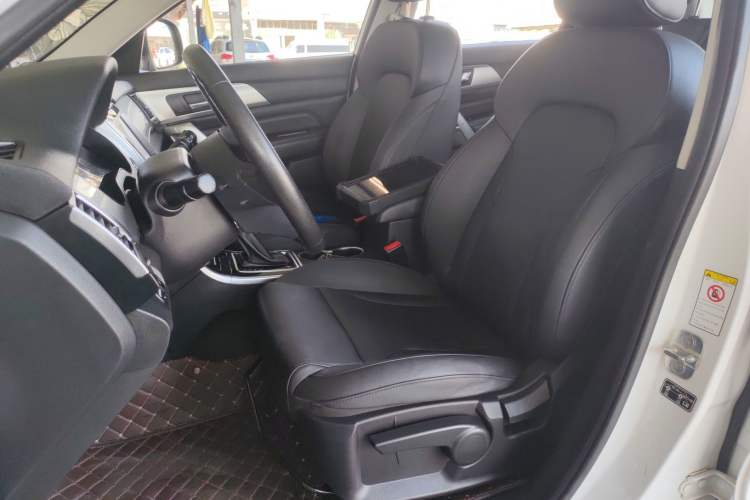 Used Haval H2 2017 Red-Label 1.5T Automatic Two-Wheel Drive Luxury Model Left Front Seat