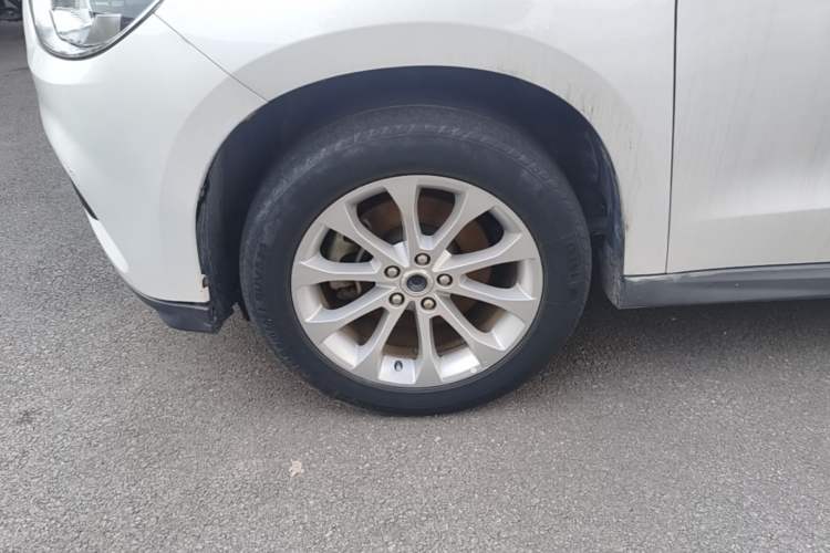 Used Haval H2 2017 Blue Label 1.5T Manual Two-Wheel Drive Elite Model Left Front Wheel Hub