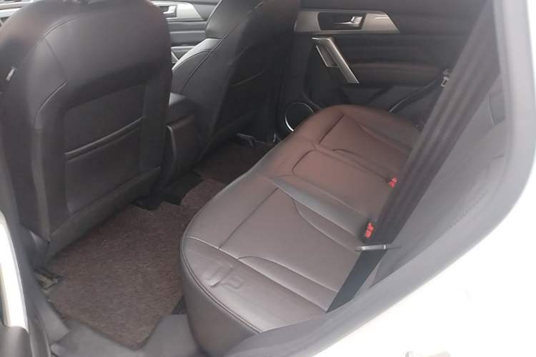 Used Haval H2 2017 Red-Label 1.5T Automatic Two-Wheel Drive Luxury Model Left Rear Seat
