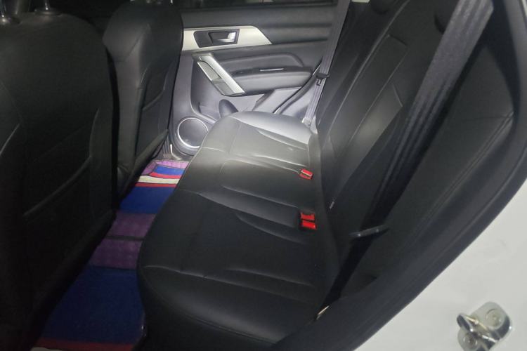 Used Haval H2 2017 Red-Label 1.5T Automatic Two-Wheel Drive Elite Model Left Rear Seat