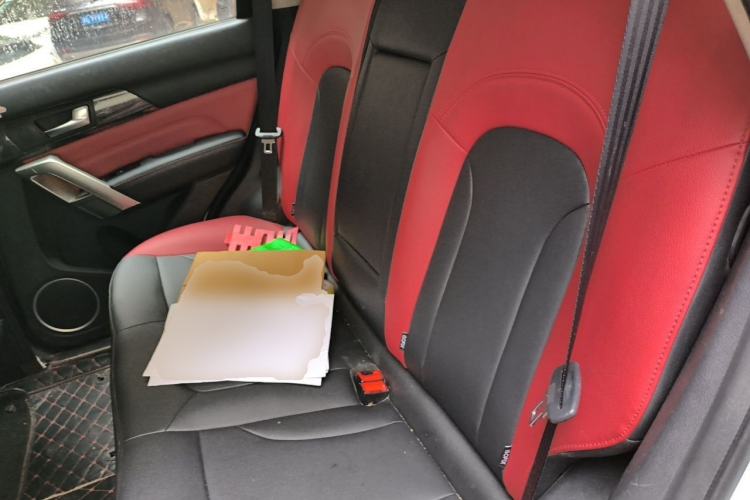 Used Haval H2 2017 Blue Label 1.5T Automatic Two-Wheel Drive Elite Model Left Rear Seat