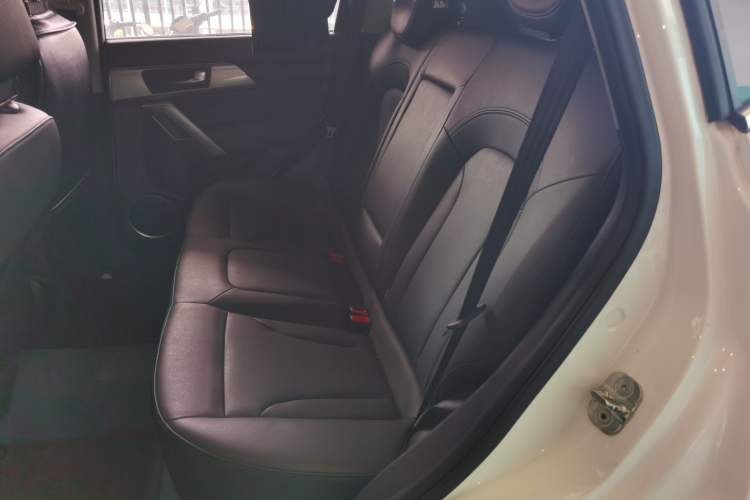 Used Haval H2 2017 Blue Label 1.5T Automatic Two-Wheel Drive Luxury Model Left Rear Seat