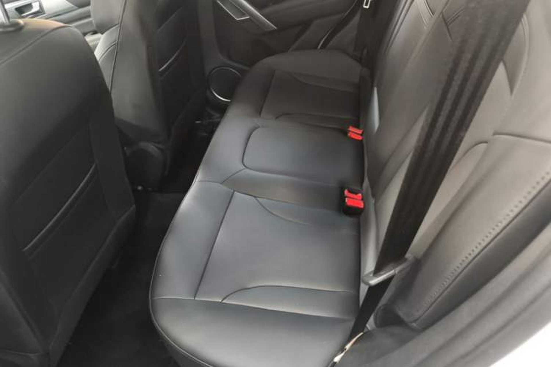 Used Haval H2 2017 Red-Label 1.5T Automatic Two-Wheel Drive Luxury Model Left Rear Seat