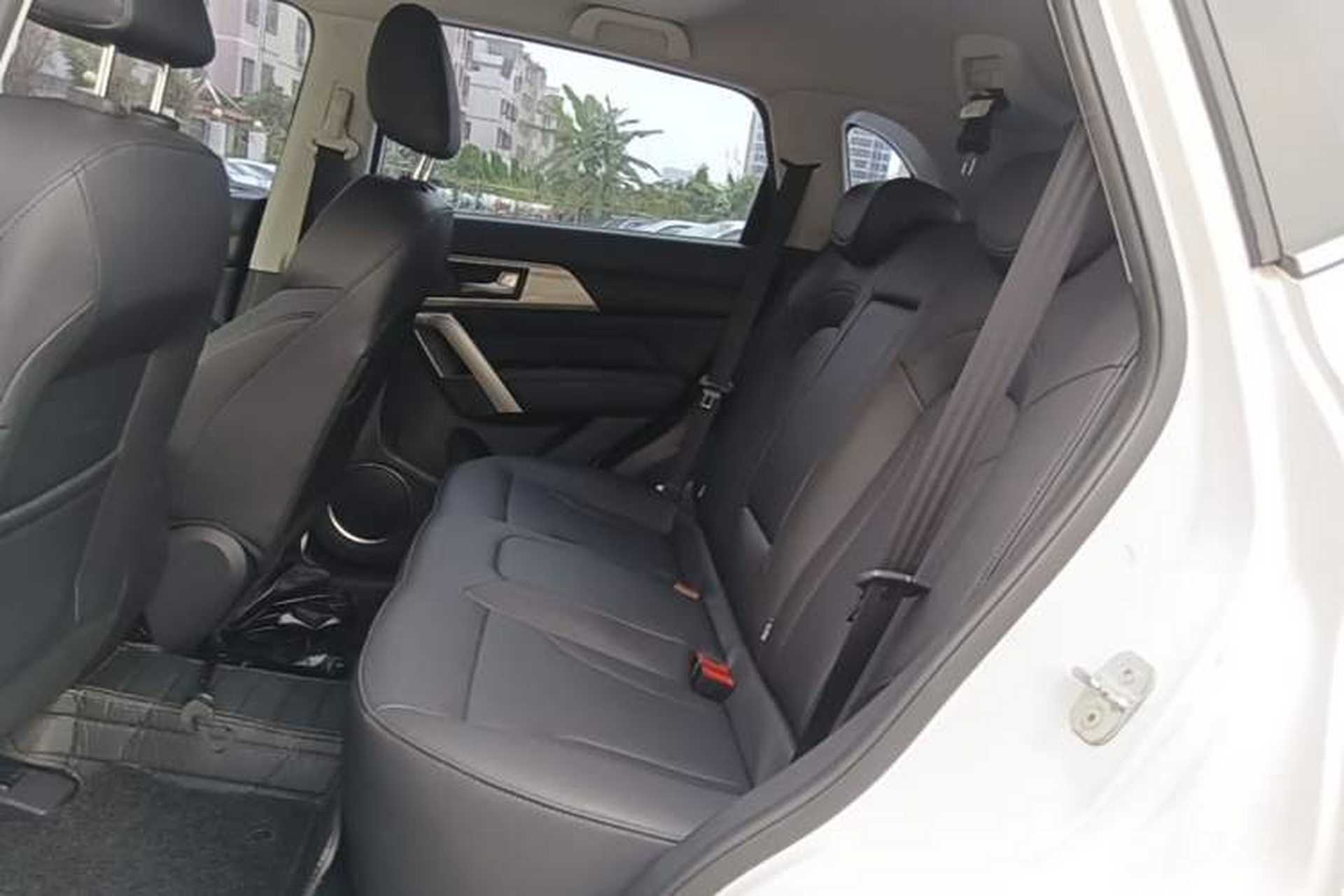 Used Haval H2 2017 Red-Label 1.5T Automatic Two-Wheel Drive Luxury Model Left Rear Seat