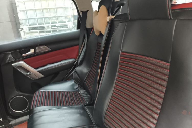 Used Haval H2 2017 Blue Label 1.5T Automatic Two-Wheel Drive Luxury Model Left Rear Seat