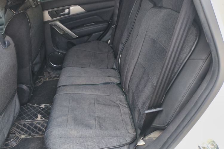 Used Haval H2 2017 Red-Label 1.5T Automatic Two-Wheel Drive Elite Model Left Rear Seat