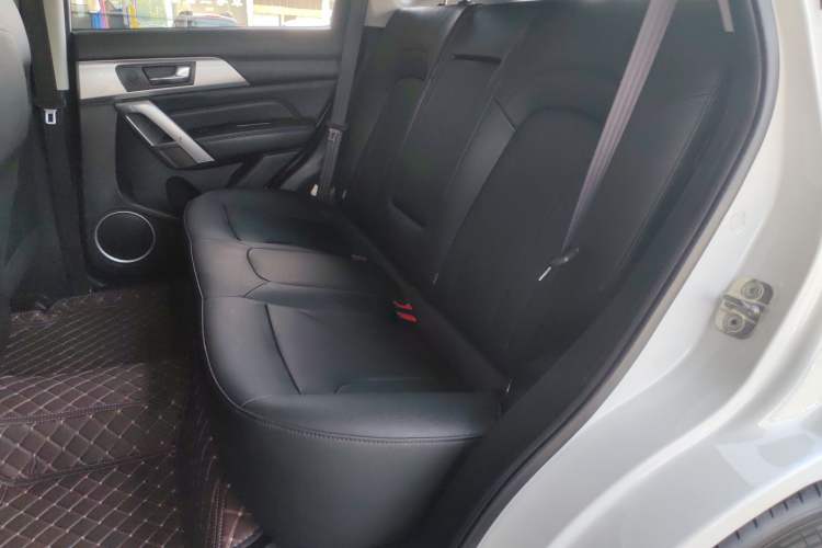 Used Haval H2 2017 Red-Label 1.5T Automatic Two-Wheel Drive Luxury Model Left Rear Seat