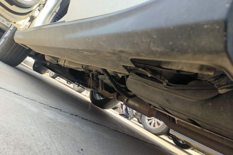 Used Haval H2 2017 Red-Label 1.5T Manual Two-Wheel Drive Comfort Model Left Side Sill