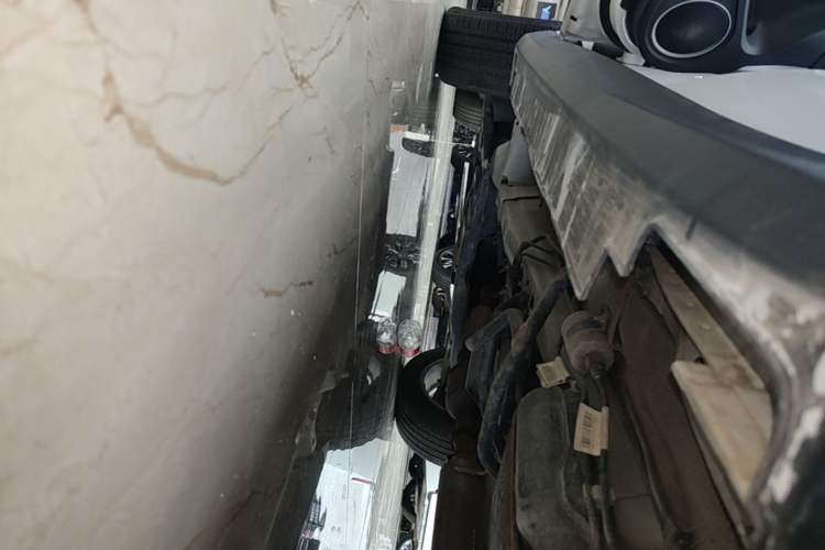 Used Haval H2 2017 Red-Label 1.5T Automatic Two-Wheel Drive Elite Model Left Side Sill