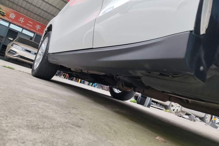 Used Haval H2 2017 Red-Label 1.5T Automatic Two-Wheel Drive Luxury Model Left Side Sill