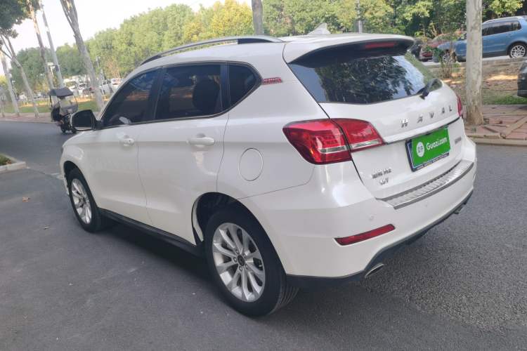 Used Haval H2 2017 Red-Label 1.5T Manual Two-Wheel Drive Luxury Model Left Side