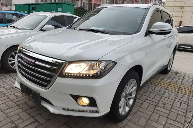 Used Haval H2 2017 Red-Label 1.5T Automatic Two-Wheel Drive Luxury Model Guazi used car, China used car export, Used car for sale, Used cars, Cheapest cars for sale