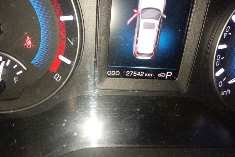 Used Haval H2 2017 Red-Label 1.5T Automatic Two-Wheel Drive Luxury Model Odometer Close Up