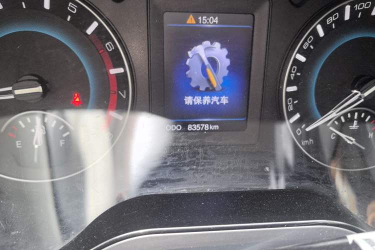 Used Haval H2 2017 Red-Label 1.5T Manual Two-Wheel-Drive Elite Model Odometer Close Up