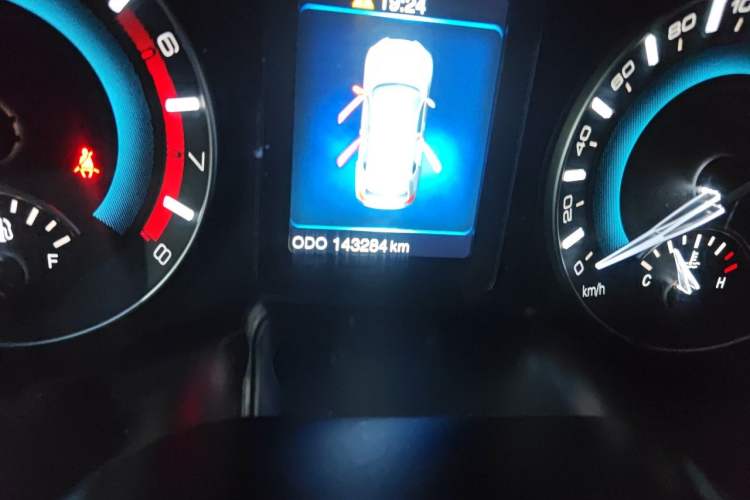 Used Haval H2 2017 Red-Label 1.5T Manual Two-Wheel Drive Luxury Model Odometer Close Up