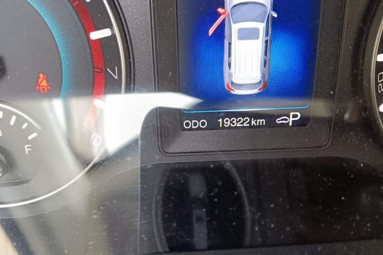 Used Haval H2 2017 Blue Label 1.5T Automatic Two-Wheel Drive Luxury Model Odometer Close Up