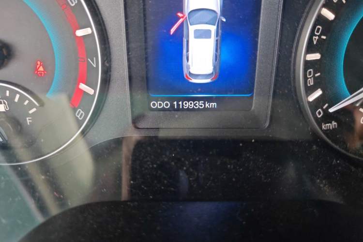 Used Haval H2 2017 Red-Label 1.5T Manual Two-Wheel-Drive Elite Model Odometer Close Up