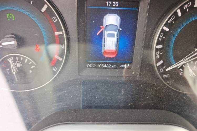 Used Haval H2 2017 Blue Label 1.5T Automatic Two-Wheel Drive Elite Model Odometer Close Up