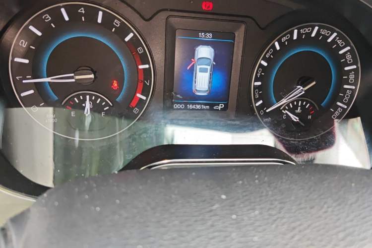 Used Haval H2 2017 Red-Label 1.5T Automatic Two-Wheel Drive Elite Model Odometer Close Up