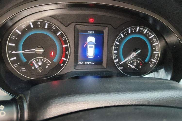 Used Haval H2 2017 Red-Label 1.5T Manual Two-Wheel-Drive Elite Model Odometer Close Up