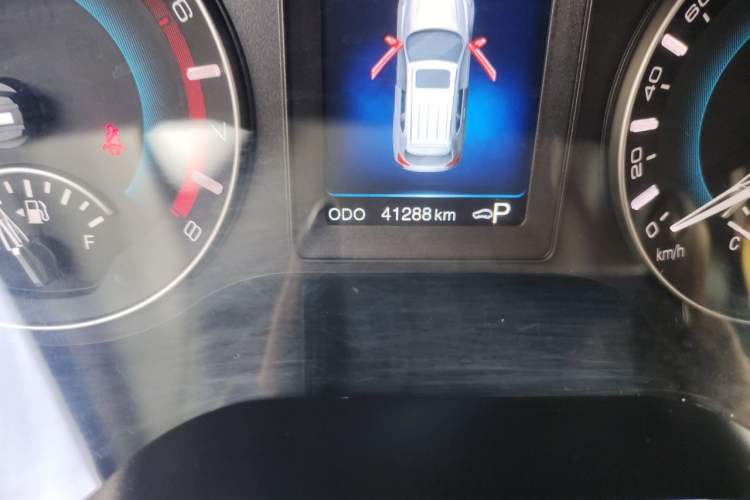 Used Haval H2 2017 Red-Label 1.5T Automatic Two-Wheel Drive Luxury Model Odometer Close Up
