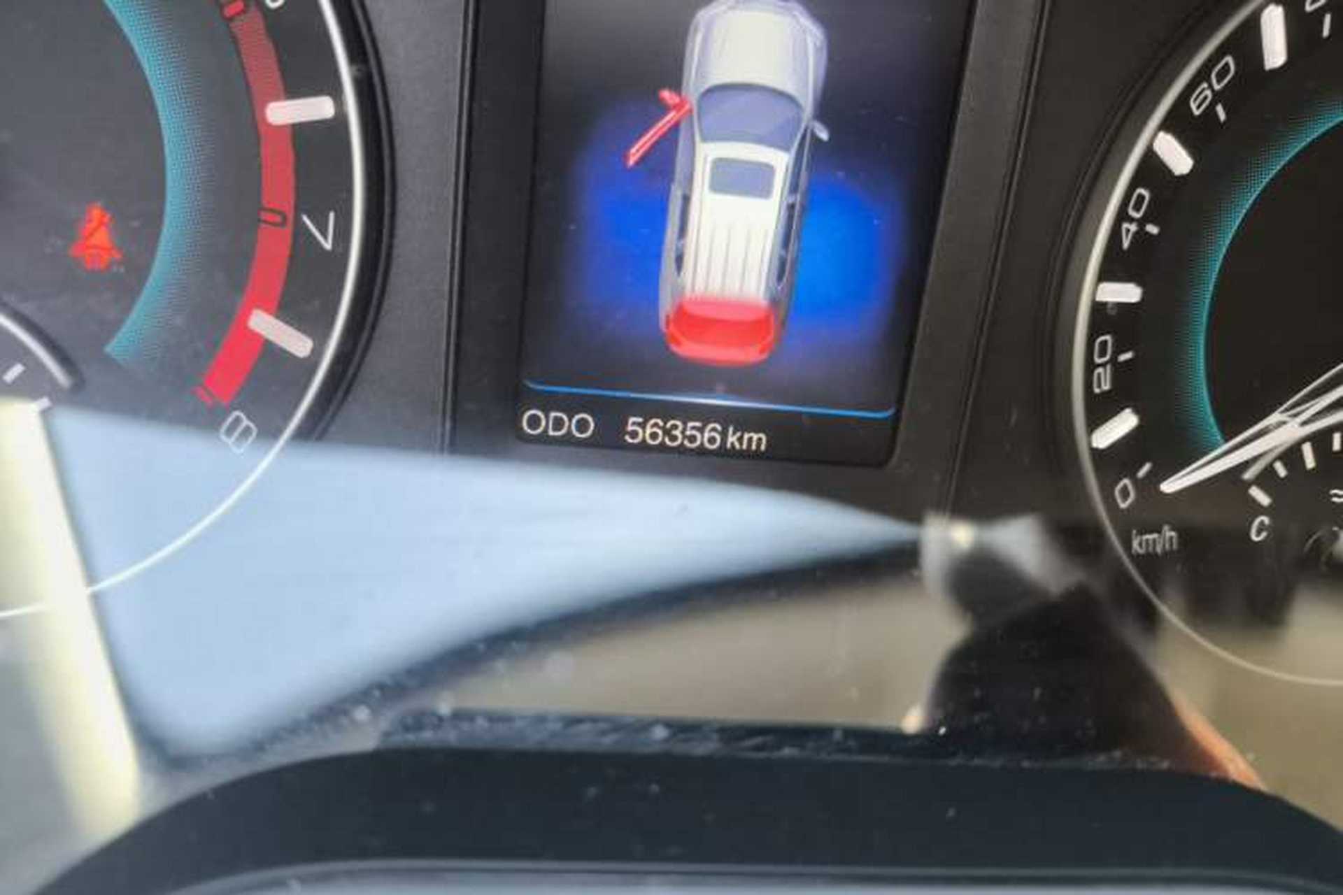 Used Haval H2 2017 Blue Label 1.5T Manual Two-Wheel Drive Luxury Model Odometer Close Up