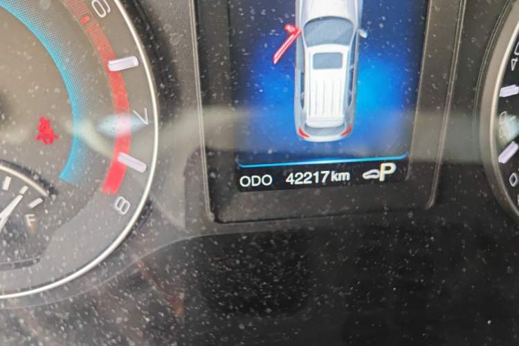 Used Haval H2 2017 Red-Label 1.5T Automatic Two-Wheel Drive Luxury Model Odometer Close Up