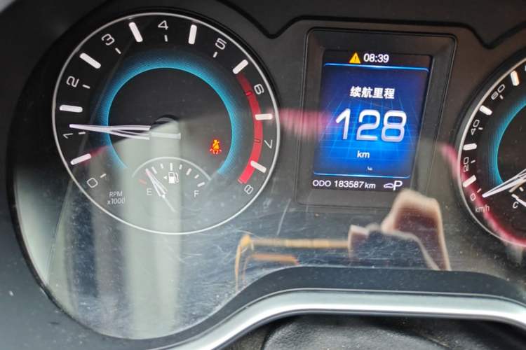 Used Haval H2 2017 Blue Label 1.5T Automatic Two-Wheel Drive Luxury Model Odometer Close Up