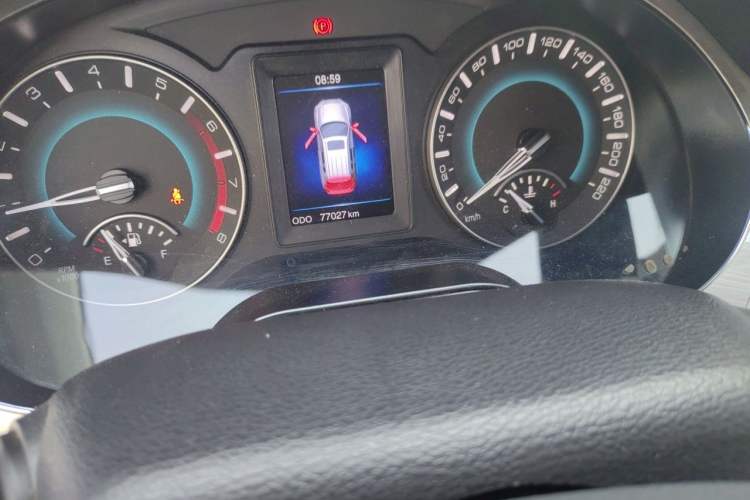 Used Haval H2 2017 Red-Label 1.5T Manual Two-Wheel Drive Luxury Model Odometer Close Up
