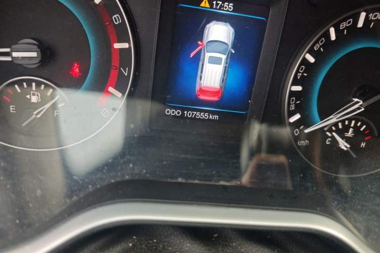 Used Haval H2 2017 Blue Label 1.5T Manual Two-Wheel Drive Elite Model Odometer Close Up