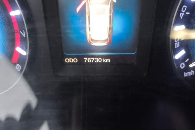 Used Haval H2 2017 Red-Label 1.5T Manual Two-Wheel Drive Luxury Model Odometer Close Up