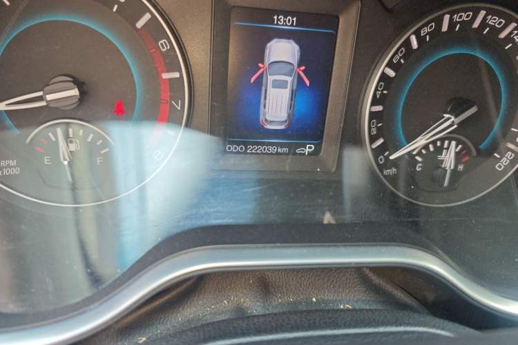 Used Haval H2 2017 Blue Label 1.5T Automatic Two-Wheel Drive Luxury Model Odometer Close Up