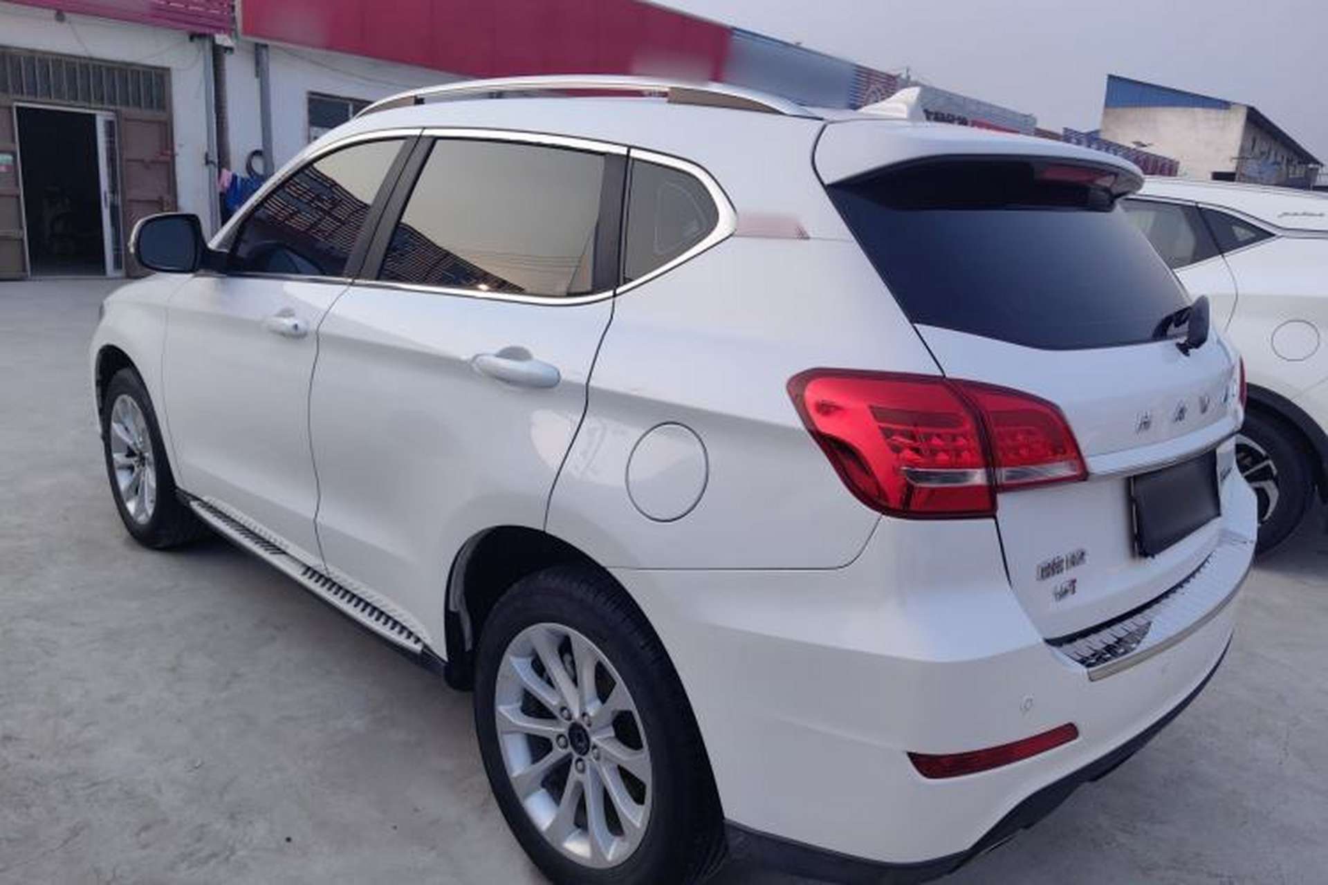 Used Haval H2 2017 Red-Label 1.5T Automatic Two-Wheel Drive Elite Model Rear Left 45 Deg