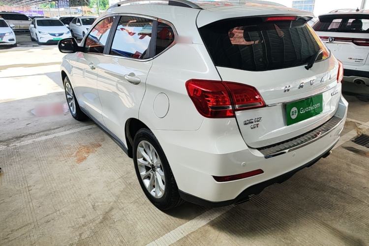 Used Haval H2 2017 Red-Label 1.5T Manual Two-Wheel-Drive Elite Model Rear Left 45 Deg