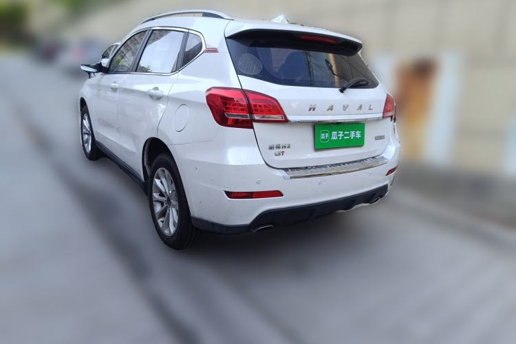 Used Haval H2 2017 Red-Label 1.5T Manual Two-Wheel-Drive Elite Model Rear Left 45 Deg