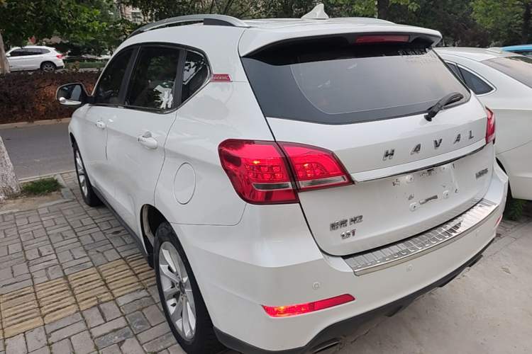 Used Haval H2 2017 Red-Label 1.5T Automatic Two-Wheel Drive Luxury Model Rear Left 45 Deg