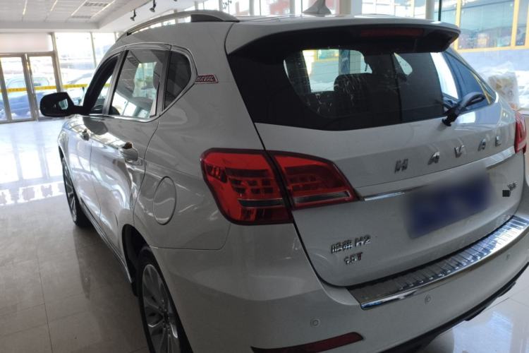 Used Haval H2 2017 Red-Label 1.5T Manual Two-Wheel Drive Comfort Model Rear Left 45 Deg