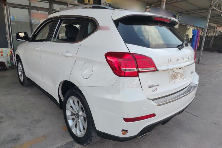 Used Haval H2 2017 Red-Label 1.5T Automatic Two-Wheel Drive Luxury Model Rear Left 45 Deg