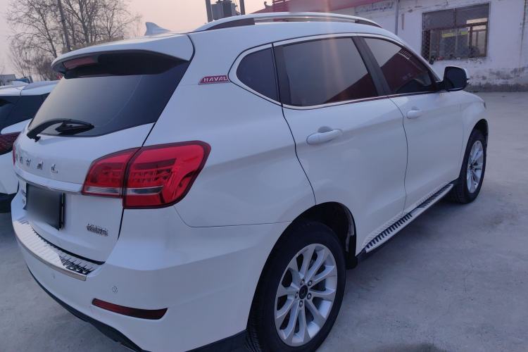 Used Haval H2 2017 Red-Label 1.5T Automatic Two-Wheel Drive Elite Model Rear Right 45 Deg