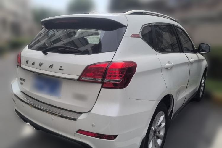Used Haval H2 2017 Red-Label 1.5T Manual Two-Wheel-Drive Elite Model Rear Right 45 Deg