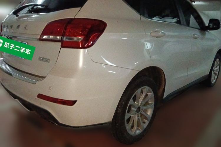 Used Haval H2 2017 Red-Label 1.5T Manual Two-Wheel Drive Luxury Model Rear Right 45 Deg