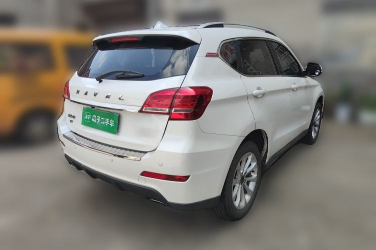 Used Haval H2 2017 Red-Label 1.5T Automatic Two-Wheel Drive Elite Model Rear Right 45 Deg