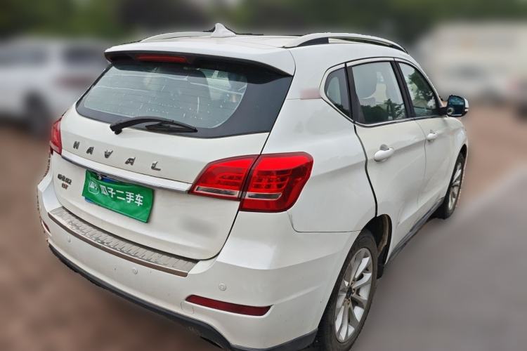 Used Haval H2 2017 Red-Label 1.5T Automatic Two-Wheel Drive Elite Model Rear Right 45 Deg
