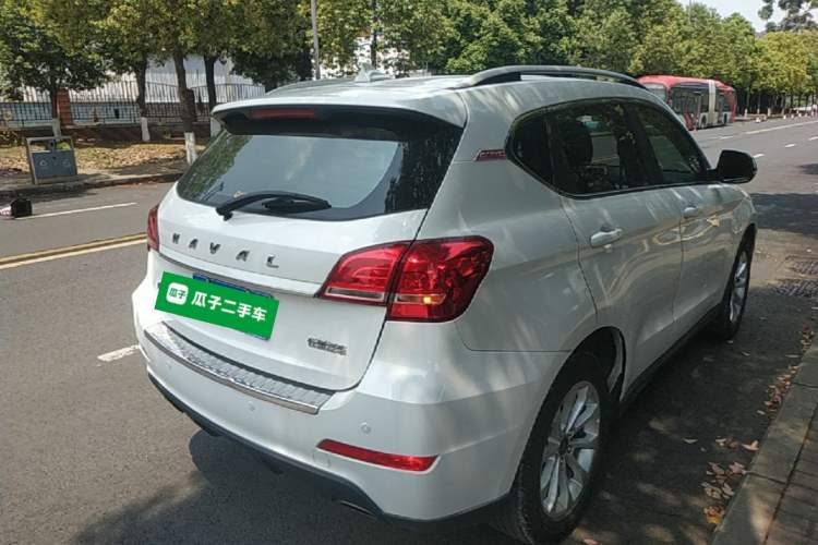Used Haval H2 2017 Red-Label 1.5T Manual Two-Wheel Drive Comfort Model Rear Right 45 Deg