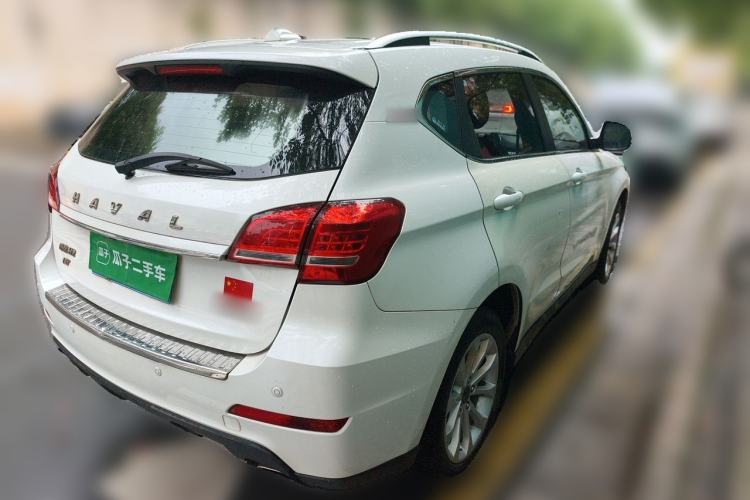 Used Haval H2 2017 Red-Label 1.5T Automatic Two-Wheel Drive Luxury Model Rear Right 45 Deg
