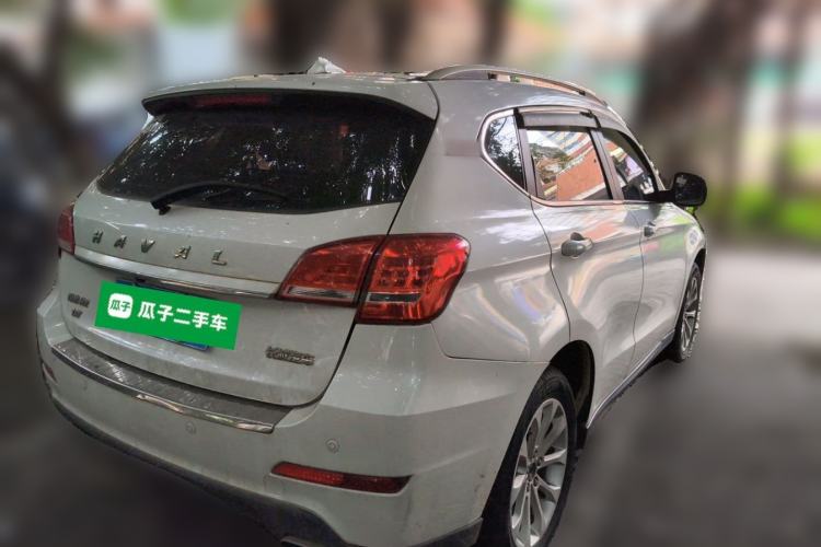 Used Haval H2 2017 Red-Label 1.5T Manual Two-Wheel Drive Luxury Model Rear Right 45 Deg
