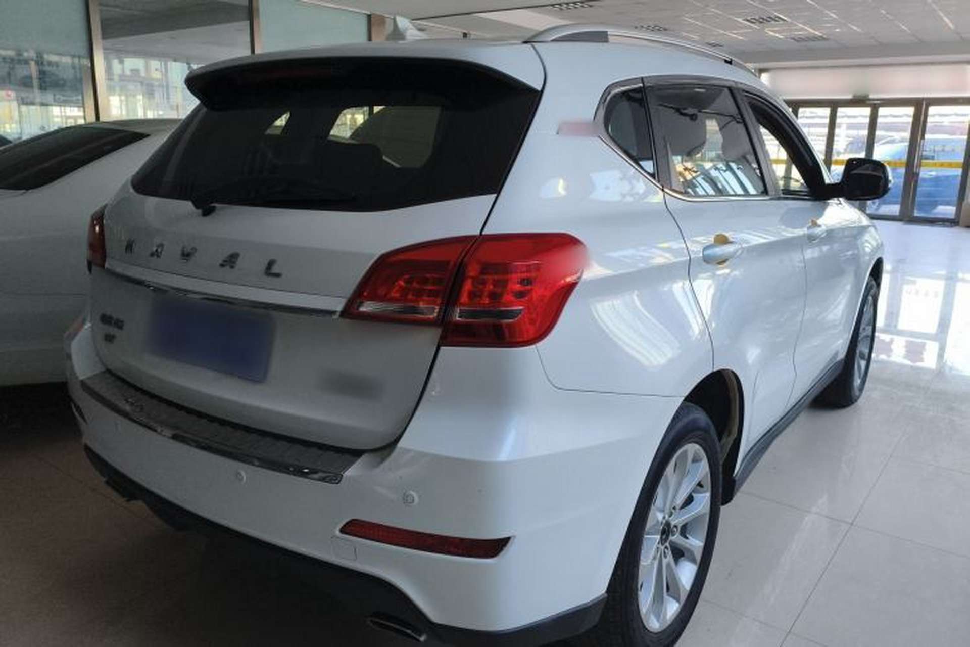 Used Haval H2 2017 Red-Label 1.5T Manual Two-Wheel Drive Comfort Model Rear Right 45 Deg