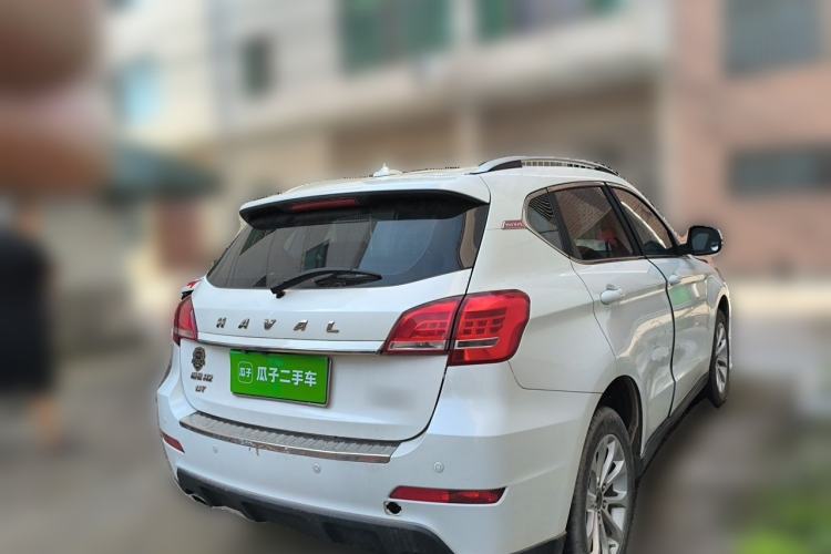Used Haval H2 2017 Red-Label 1.5T Manual Two-Wheel Drive Luxury Model Rear Right 45 Deg