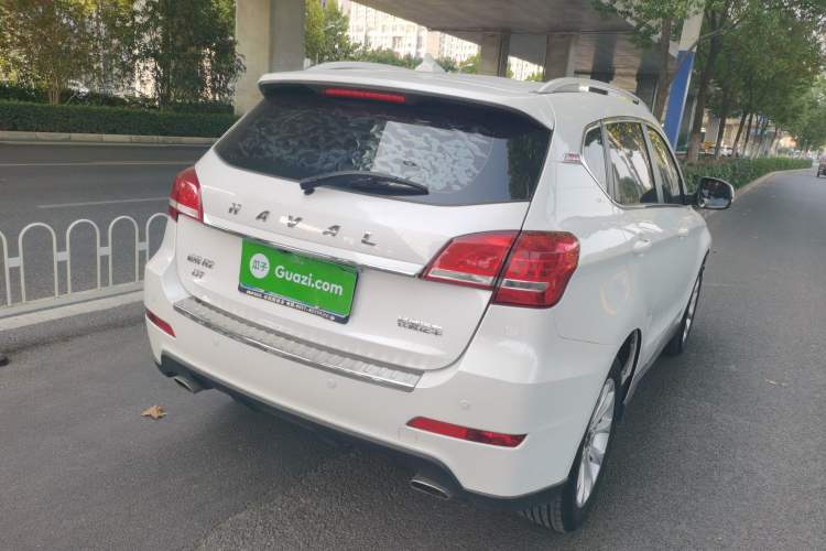 Used Haval H2 2017 Red-Label 1.5T Manual Two-Wheel Drive Luxury Model Rear Right 45 Deg